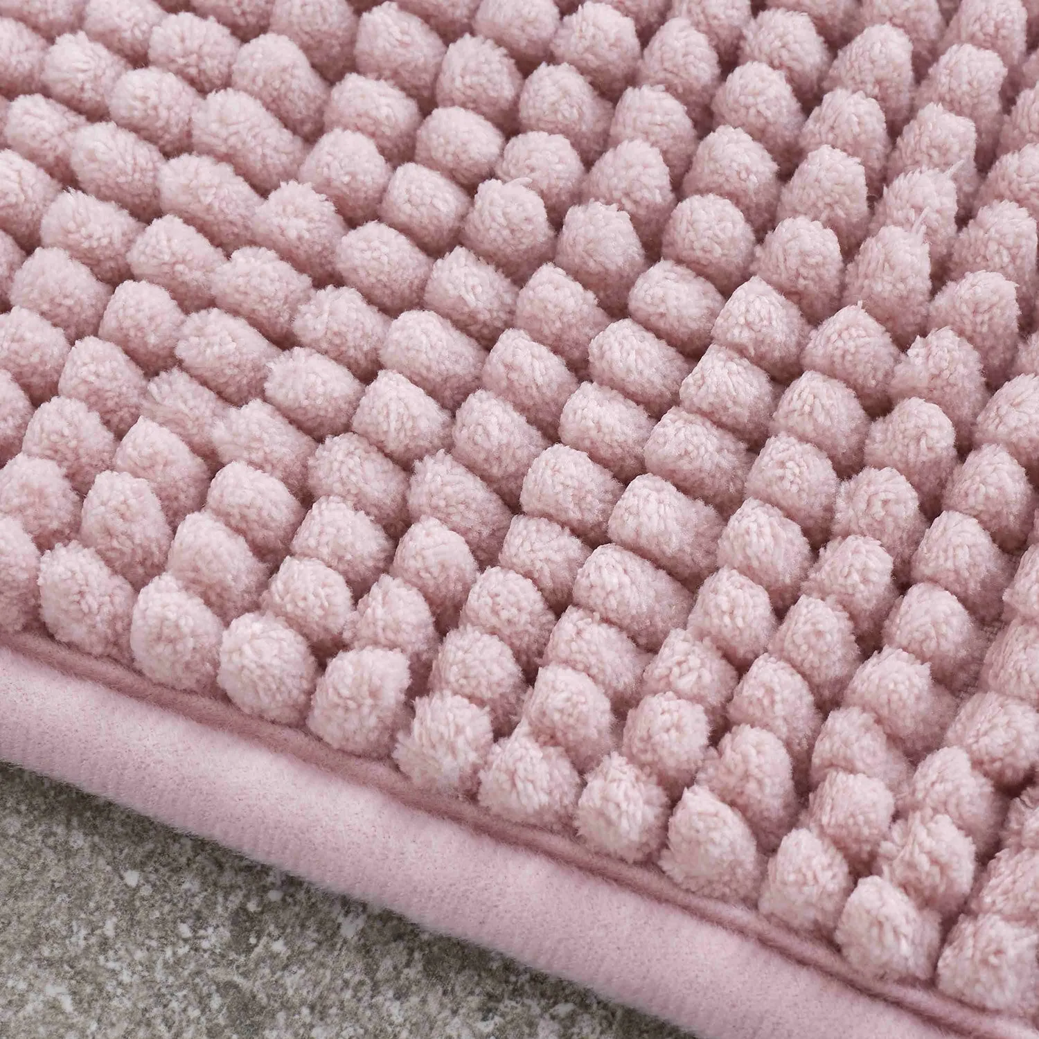 Catherine Lansfield Pink 1200Gsm Bobble Bath Mat