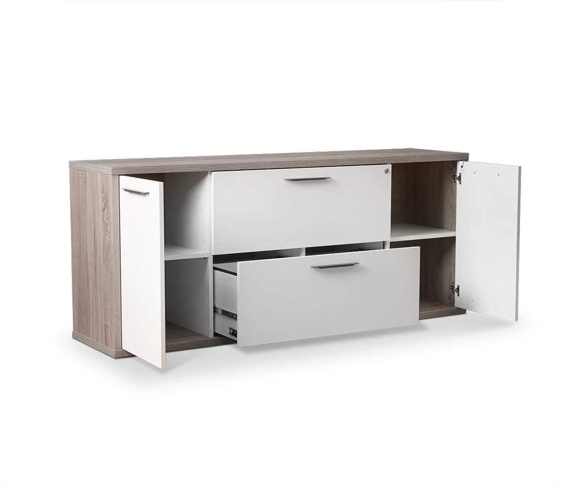 Gammel Credenza